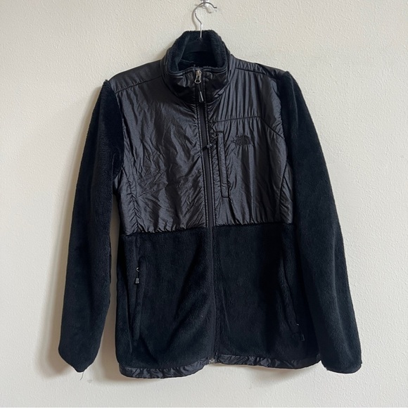 The North Face Jackets & Blazers - The North Face Denali Black Shinny Size Large